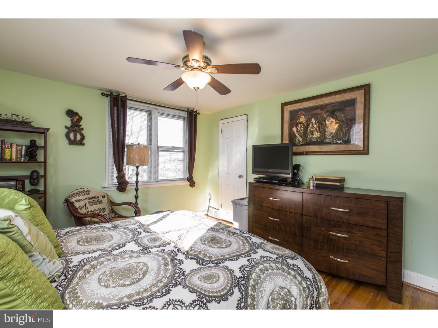 1827 Merribrook Road Philadelphia, PA 19151 - Photo 13 of 25 Master Bedroom