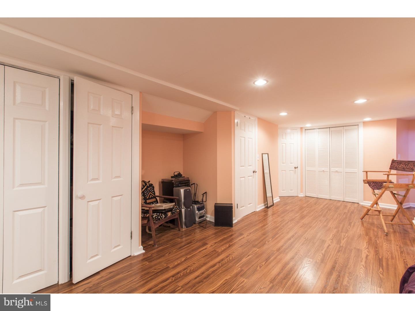 1827 Merribrook Road Philadelphia, PA 19151 - Photo 22 of 25 Basement - Finished