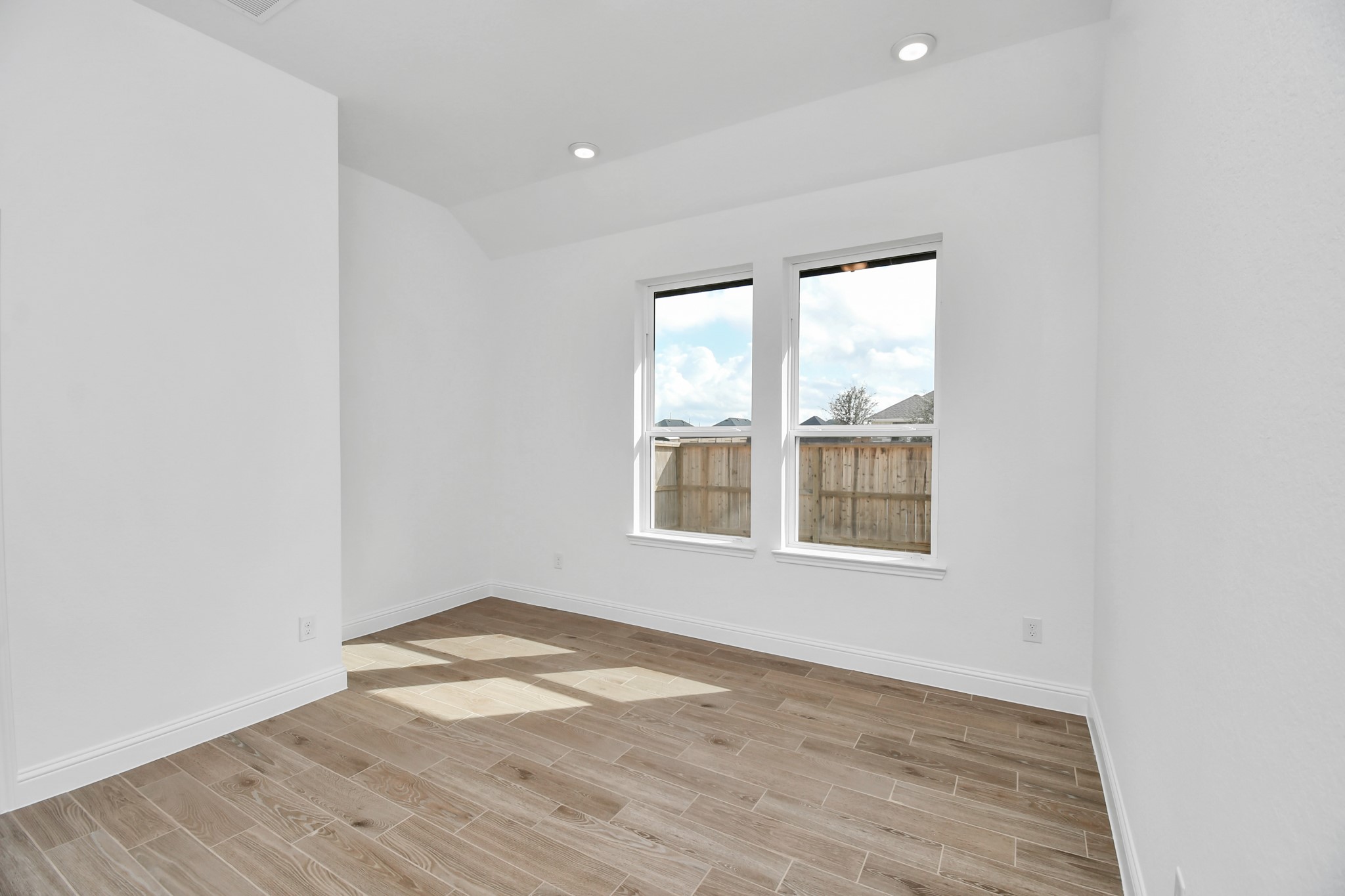 6226 Lost Rdg Lane Richmond, TX 77469 - Photo 16 of 38