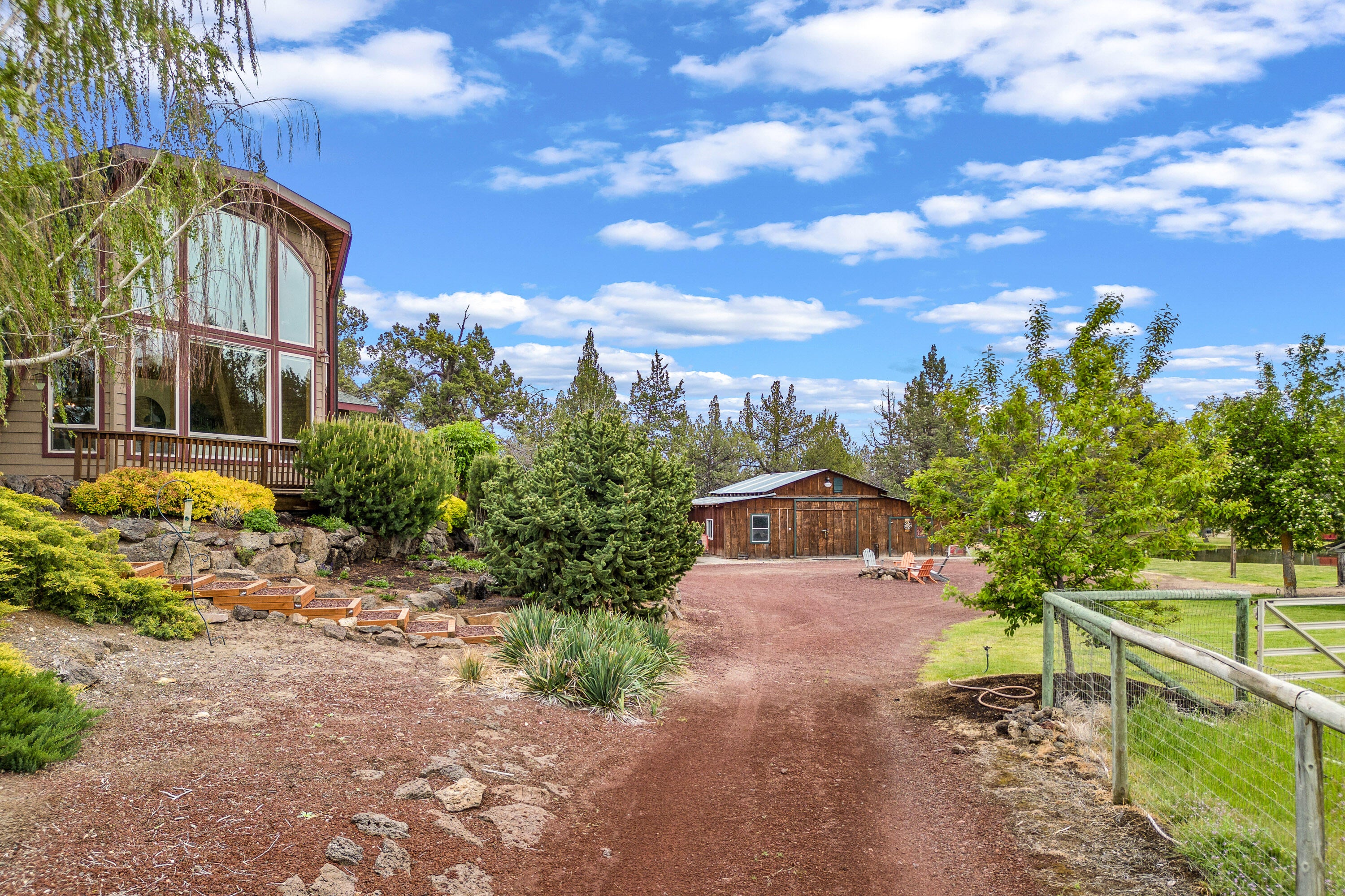 62760 Dixon Loop Bend, OR 97701 - Photo 56 of 69 52