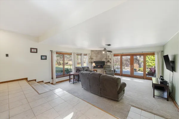 $565,000 | 2340 Alta Louise Parkway, Brookfield, WI 53045
