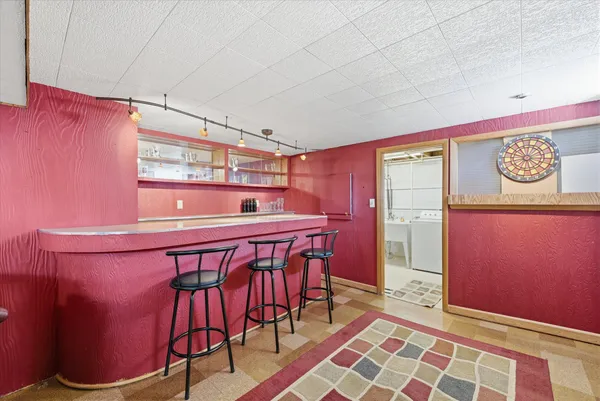 $565,000 | 2340 Alta Louise Parkway, Brookfield, WI 53045