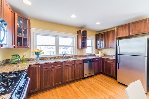 68 Unity Avenue, Unit 2 Belmont, MA 02478 - Photo 9 of 14 Gallery Image 9