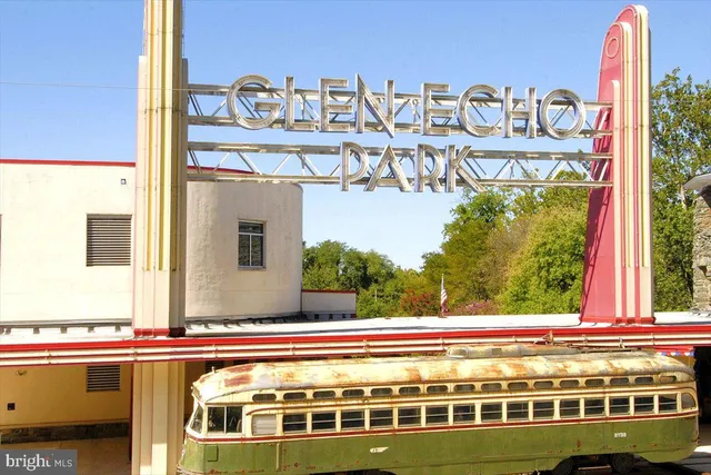 $920,000 | 4978 Sentinel Drive, Unit 12306, Bethesda, MD 20816