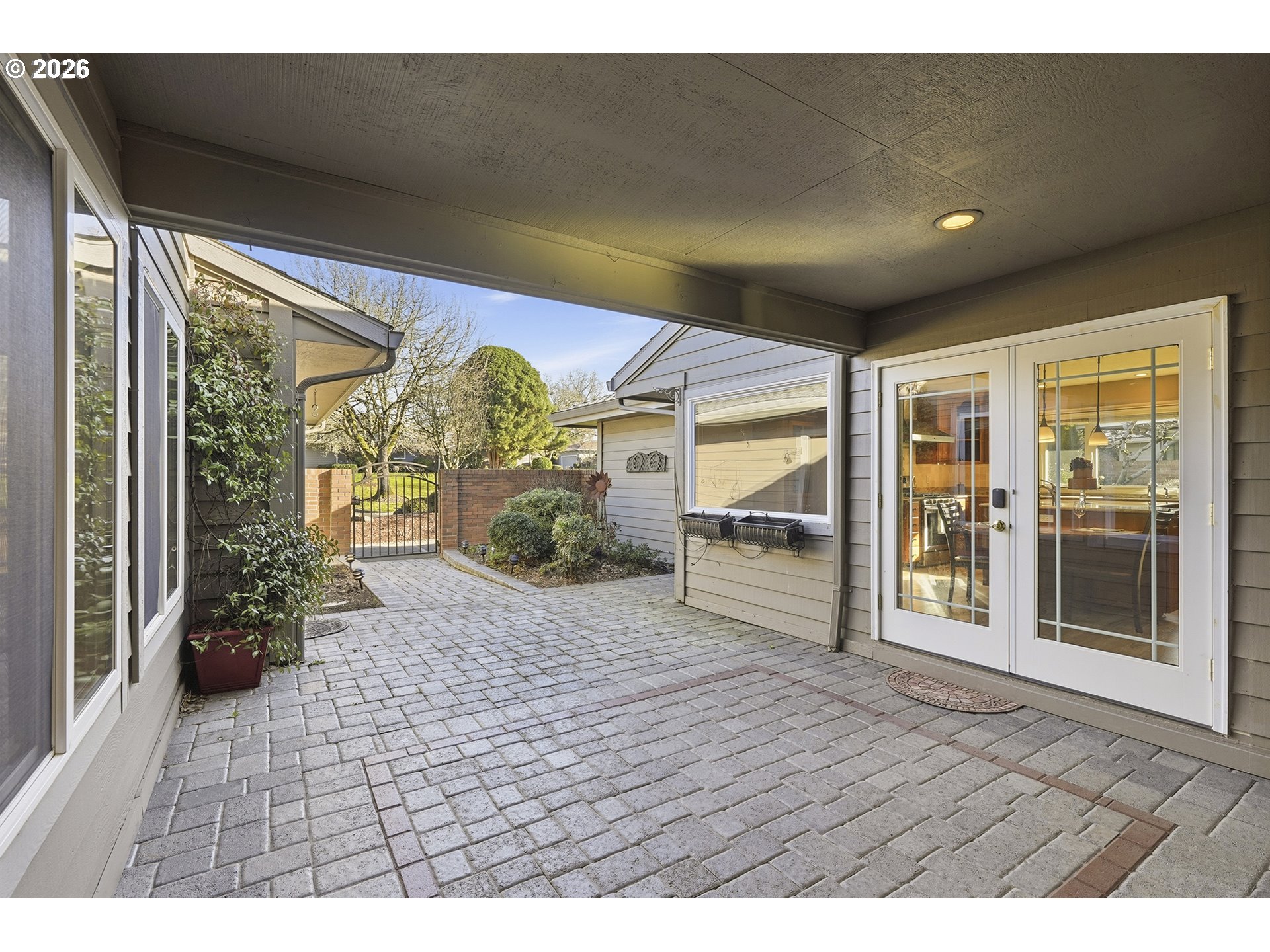 32565 Southwest Lake Point Court Wilsonville, OR 97070 - Photo 26 of 48