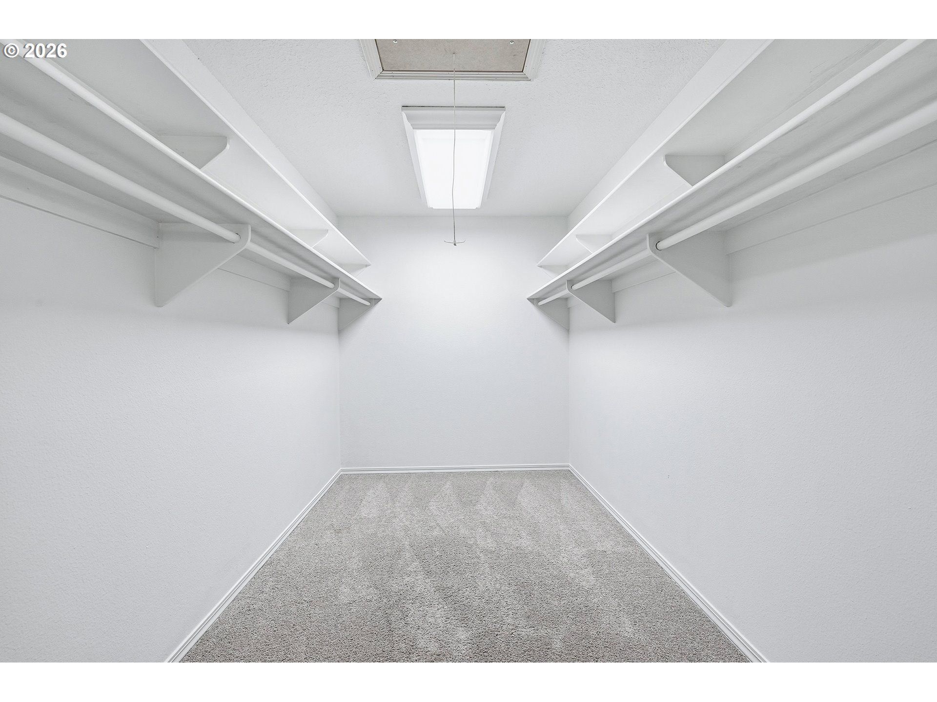 32565 Southwest Lake Point Court Wilsonville, OR 97070 - Photo 37 of 48 a view of an empty walk in closet