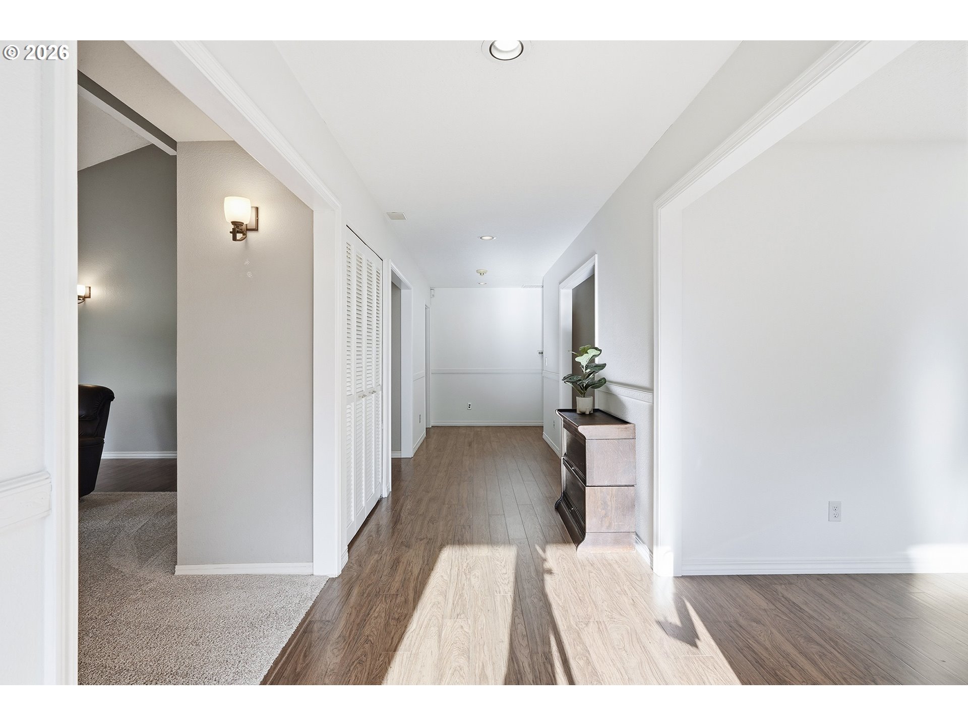 32565 Southwest Lake Point Court Wilsonville, OR 97070 - Photo 5 of 48 a view interior of the house