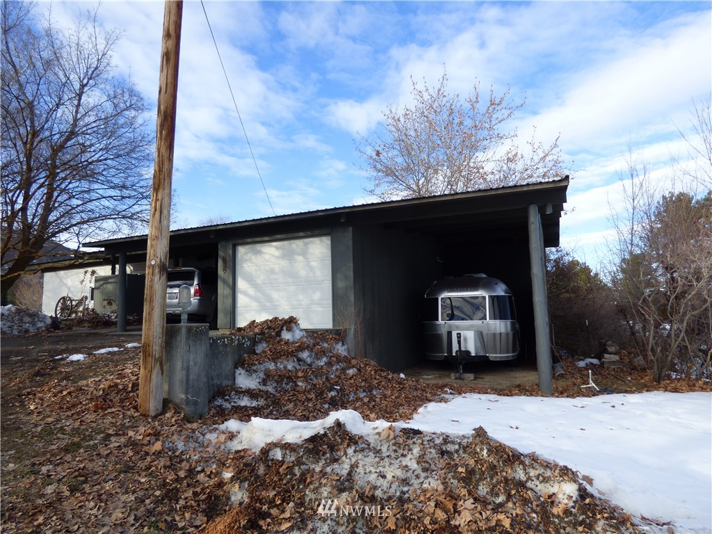 137 Danker Cutoff Road Okanogan, WA 98840 - Photo 22 of 25