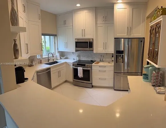 $5,000 | 5656 Northwest 127th Terrace, Unit 5656, Coral Springs, FL 33076