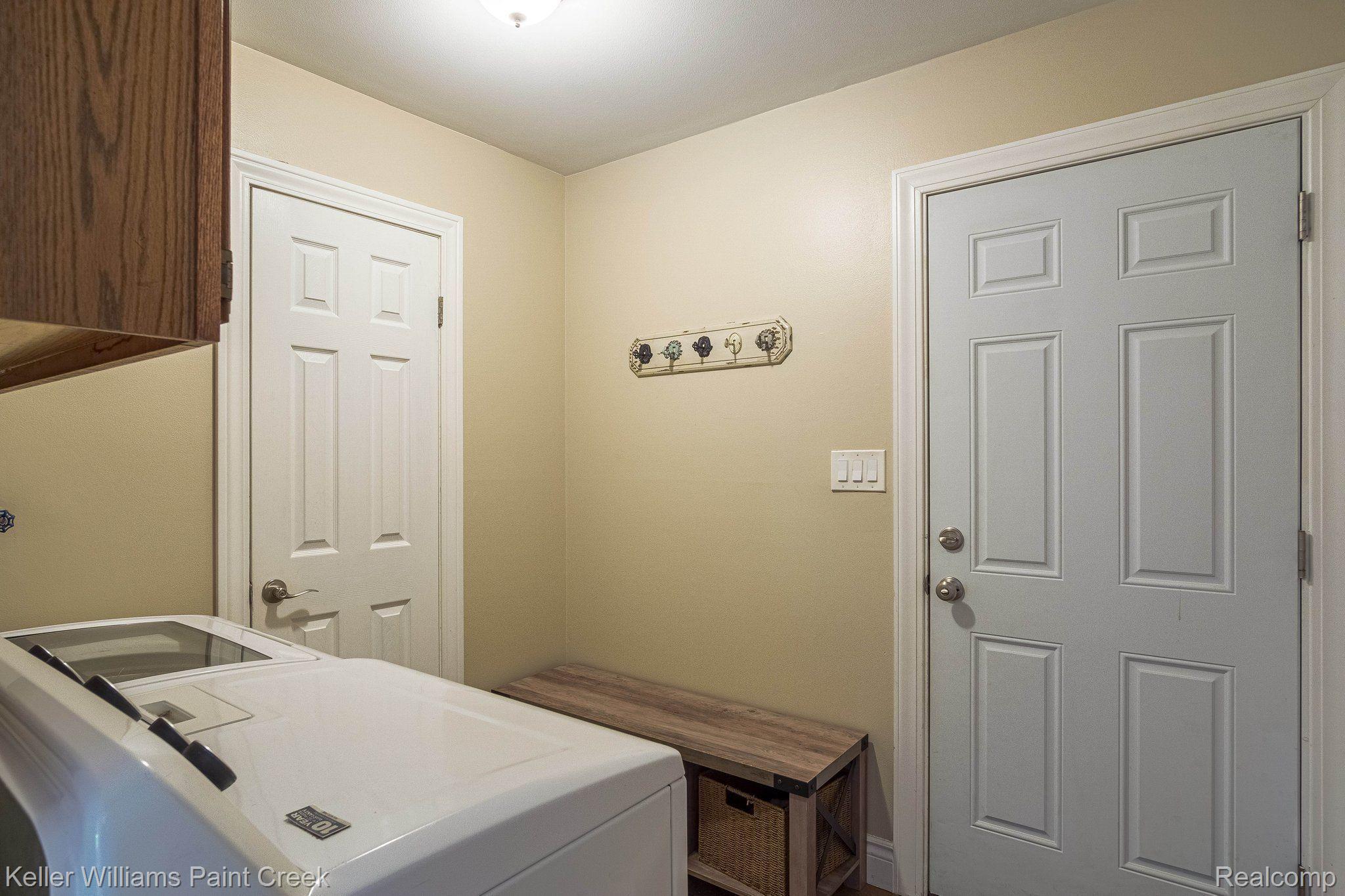 2767 Mohawk Lane Rochester, MI 48306 - Photo 36 of 60 Gallery Image 36