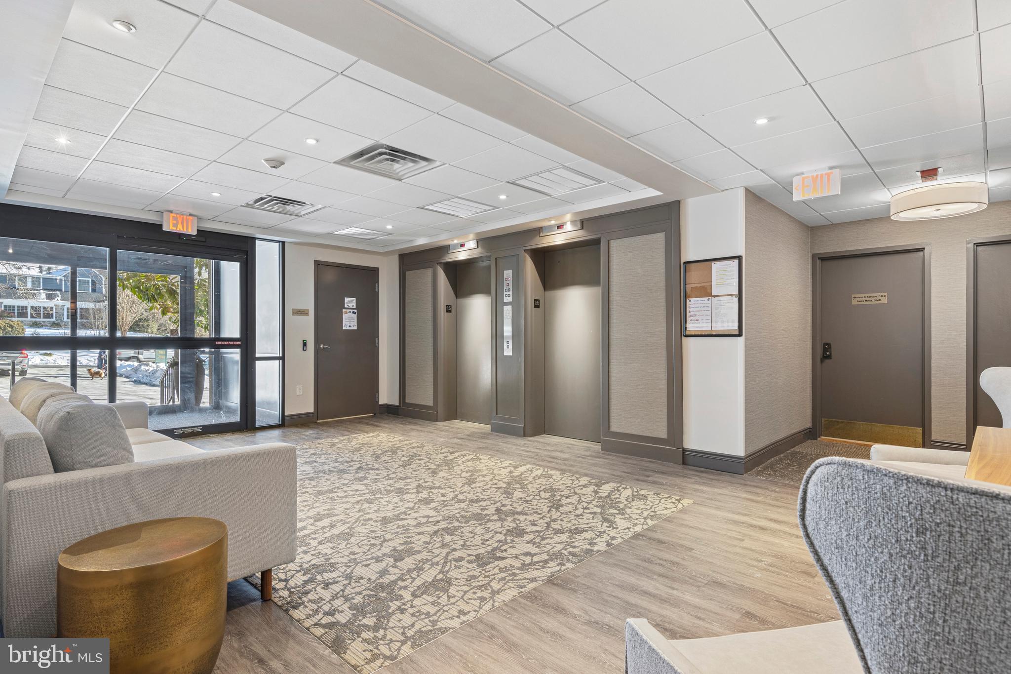 801 Yale Avenue, Unit 919 Swarthmore, PA 19081 - Photo 25 of 26 a living room with furniture