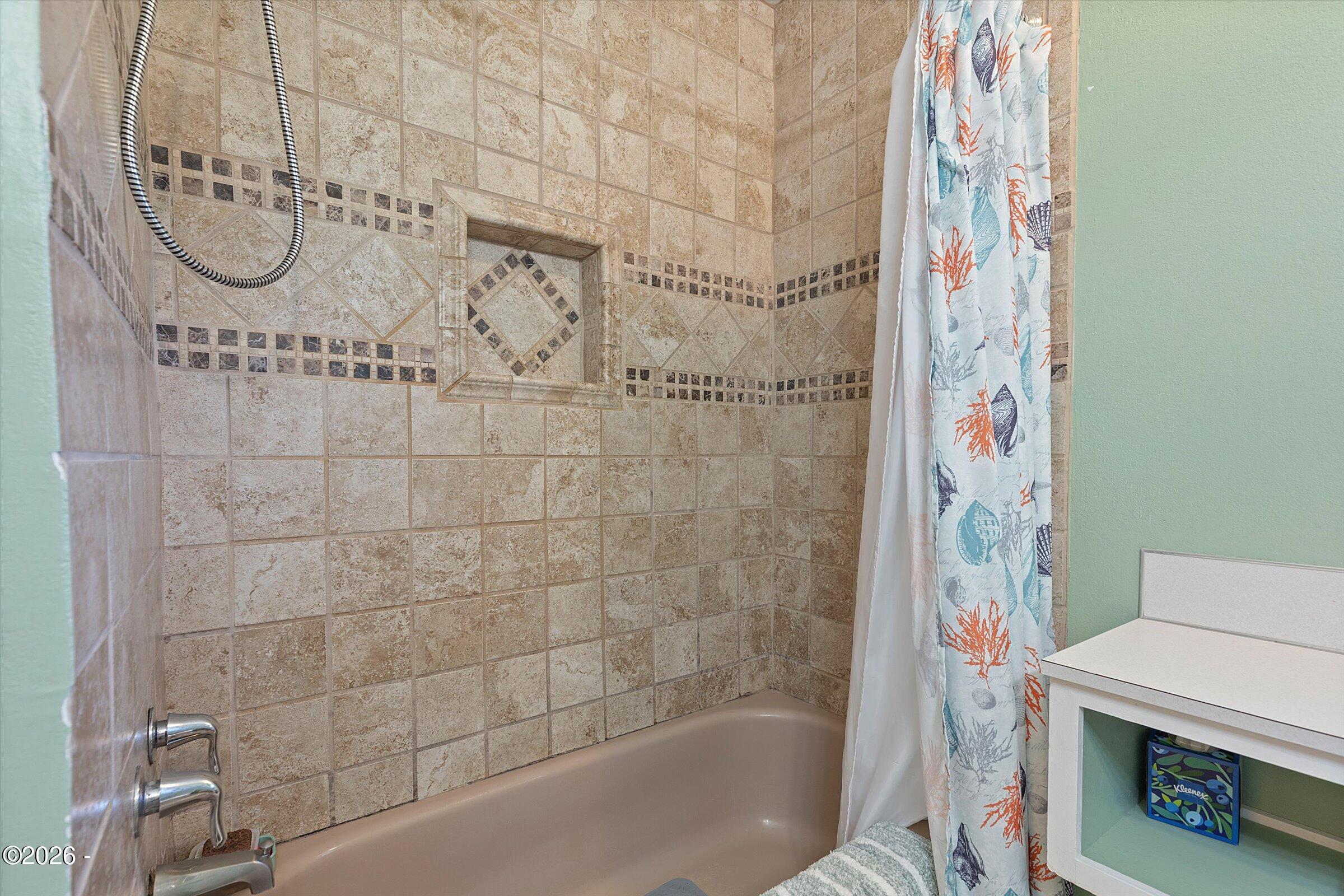 1318 Southeast Maple Street Toledo, OR 97391 - Photo 25 of 54 Bathroom 1