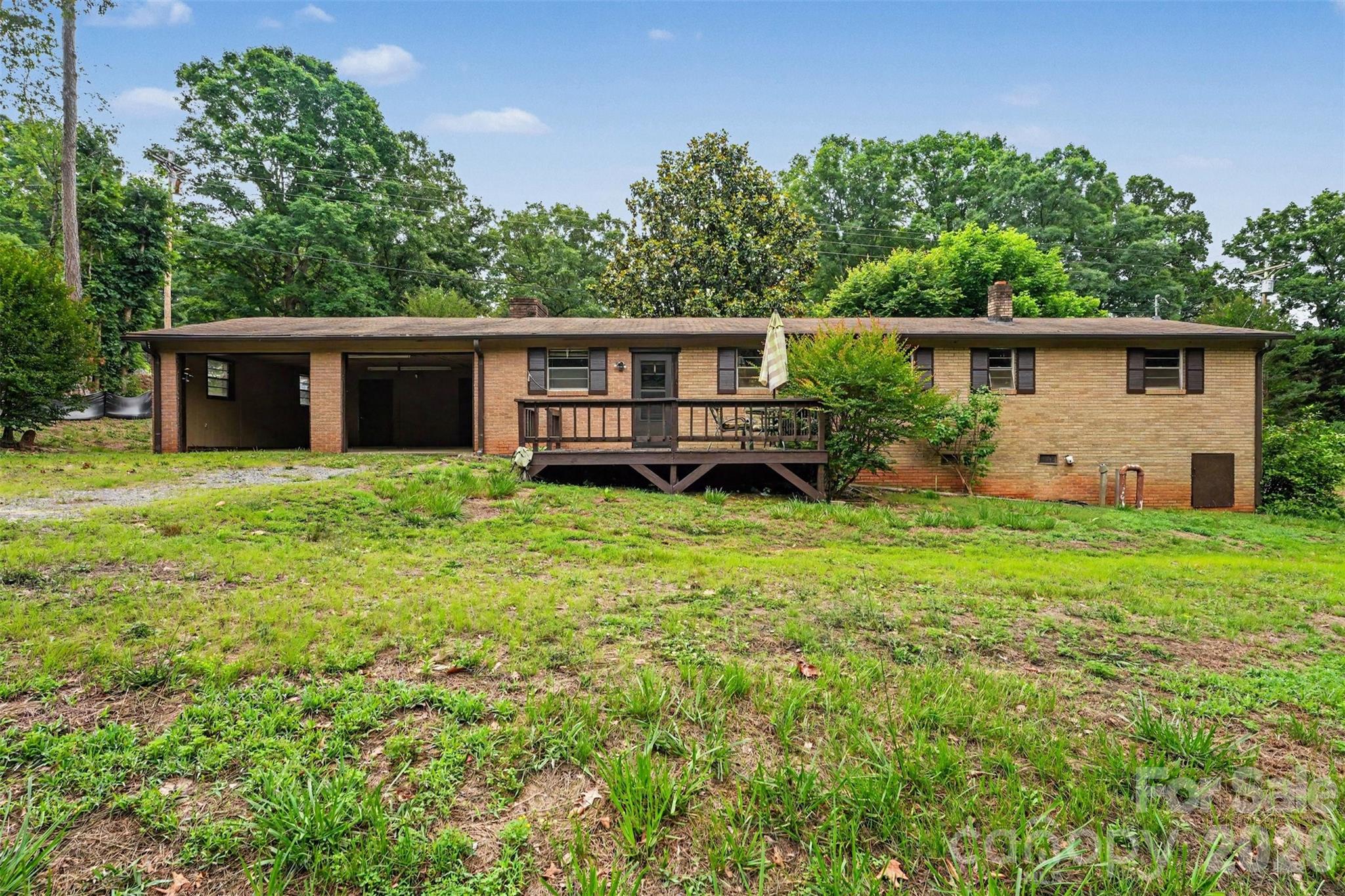 2871 Loviee Road Lincolnton, NC 28092 - Photo 12 of 14 front view of a house with yard