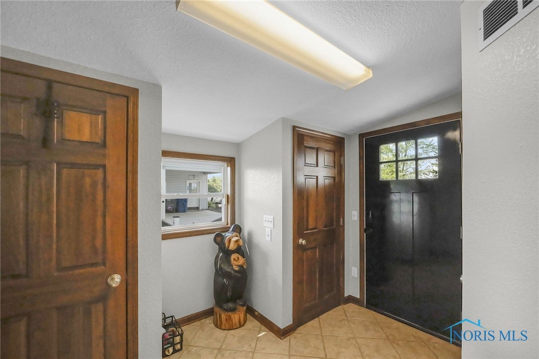 220 South Cousino Road Oregon, OH 43616 - Photo 29 of 46 Gallery Image 29