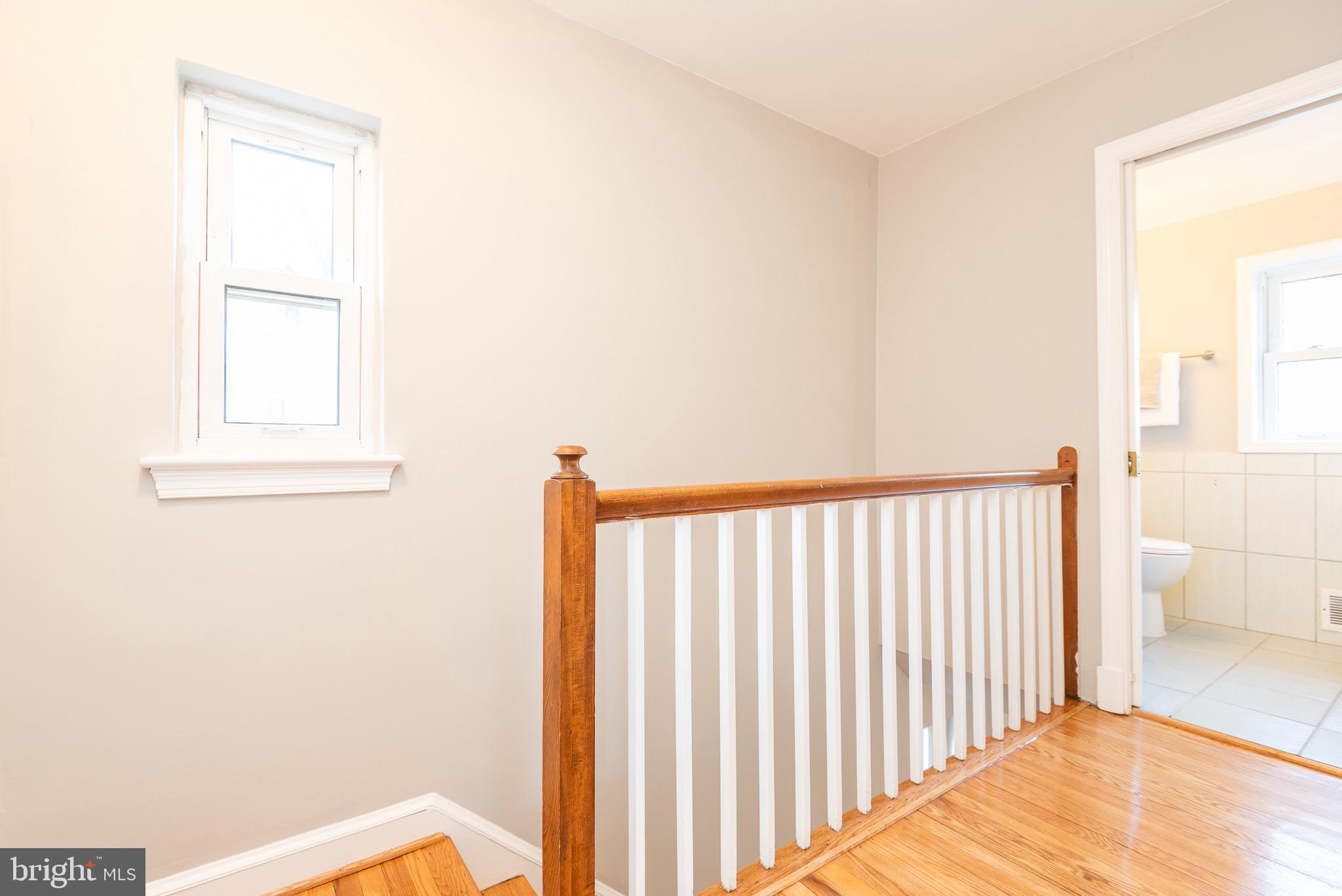 2422 Seminary Road Silver Spring, MD 20910 - Photo 13 of 31