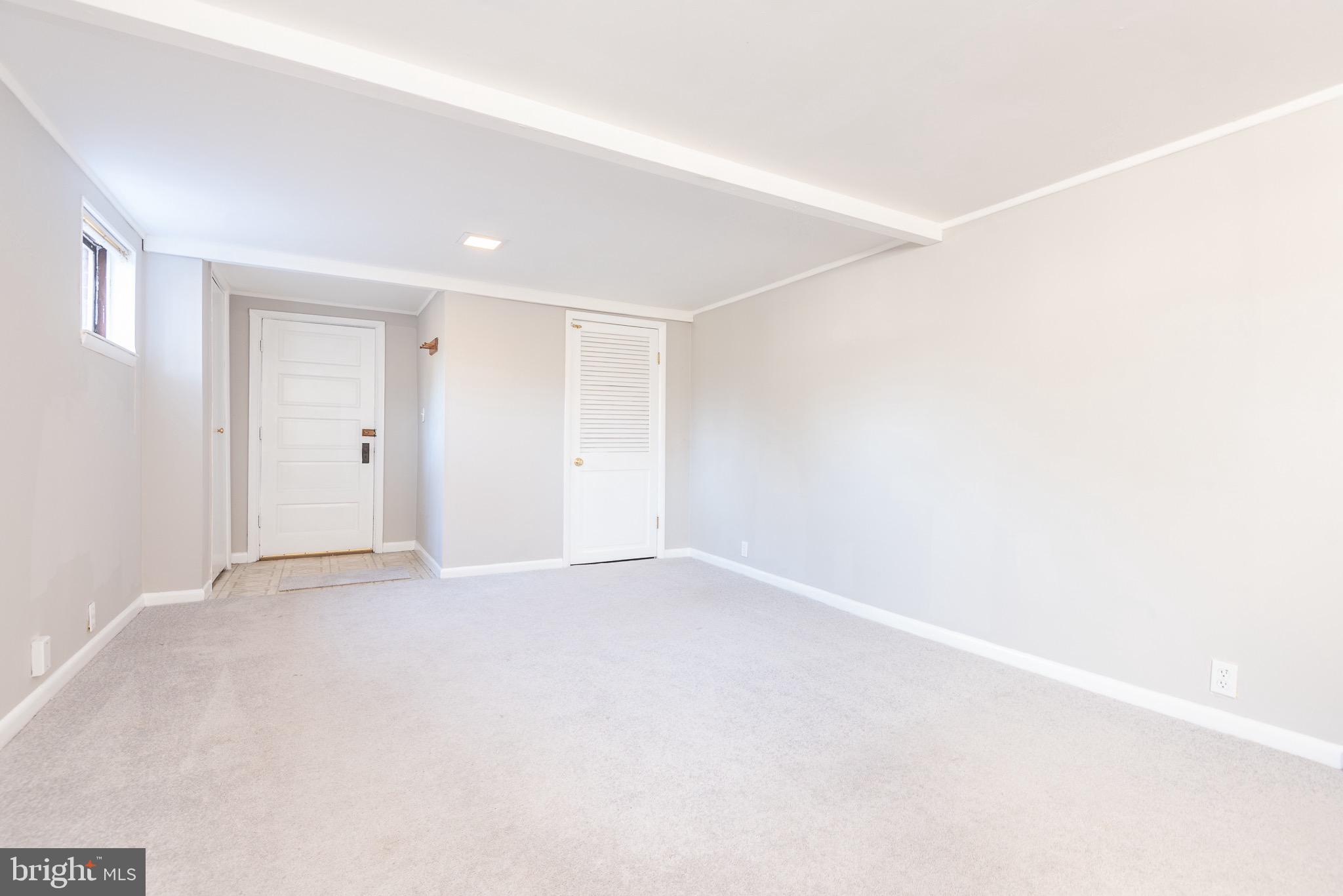2422 Seminary Road Silver Spring, MD 20910 - Photo 22 of 31