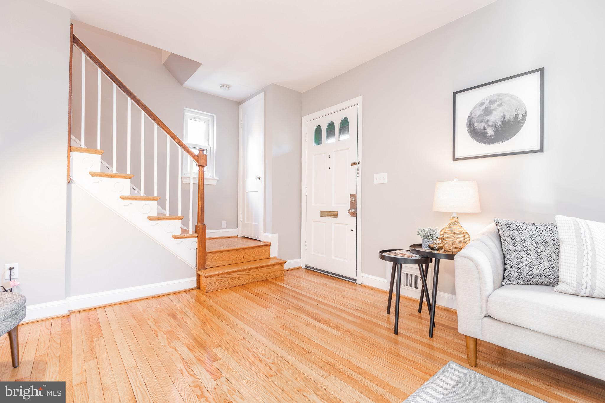2422 Seminary Road Silver Spring, MD 20910 - Photo 5 of 31