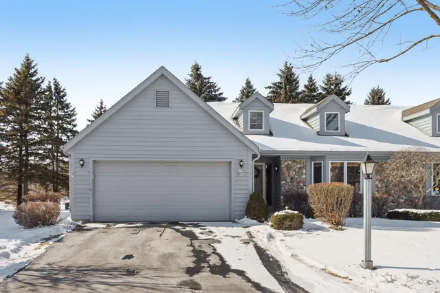 $340,000 | W178-n9743 Riversbend Circle East, Germantown, WI 53022