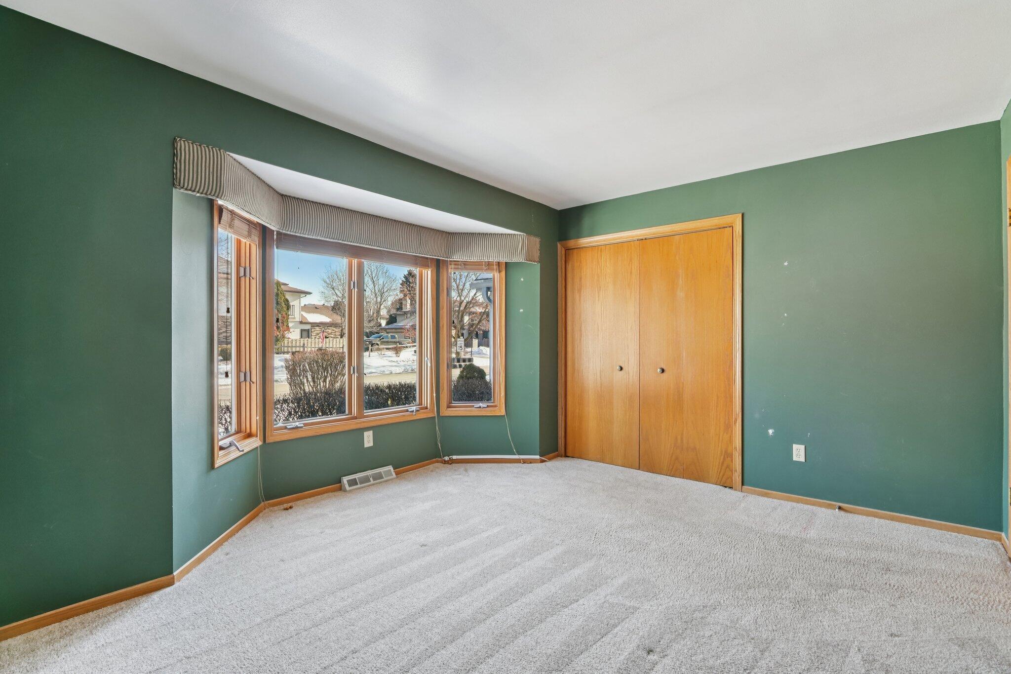 W178-n9743 Riversbend Circle East Germantown, WI 53022 - Photo 26 of 48 Bedroom 2