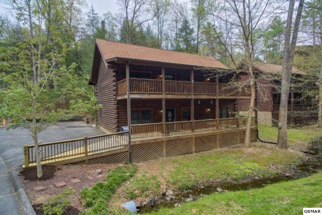 704 Grey Hawk Way Pigeon Forge, TN 37863 - Photo 1 of 29