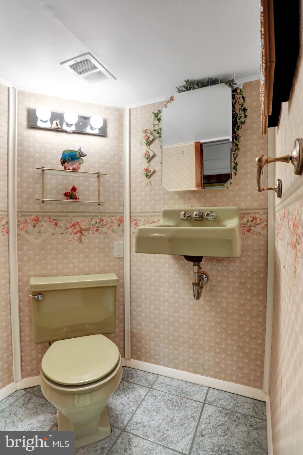 127 Oakway Road Lutherville-Timonium, MD 21093 - Photo 44 of 44 Gallery Image 44