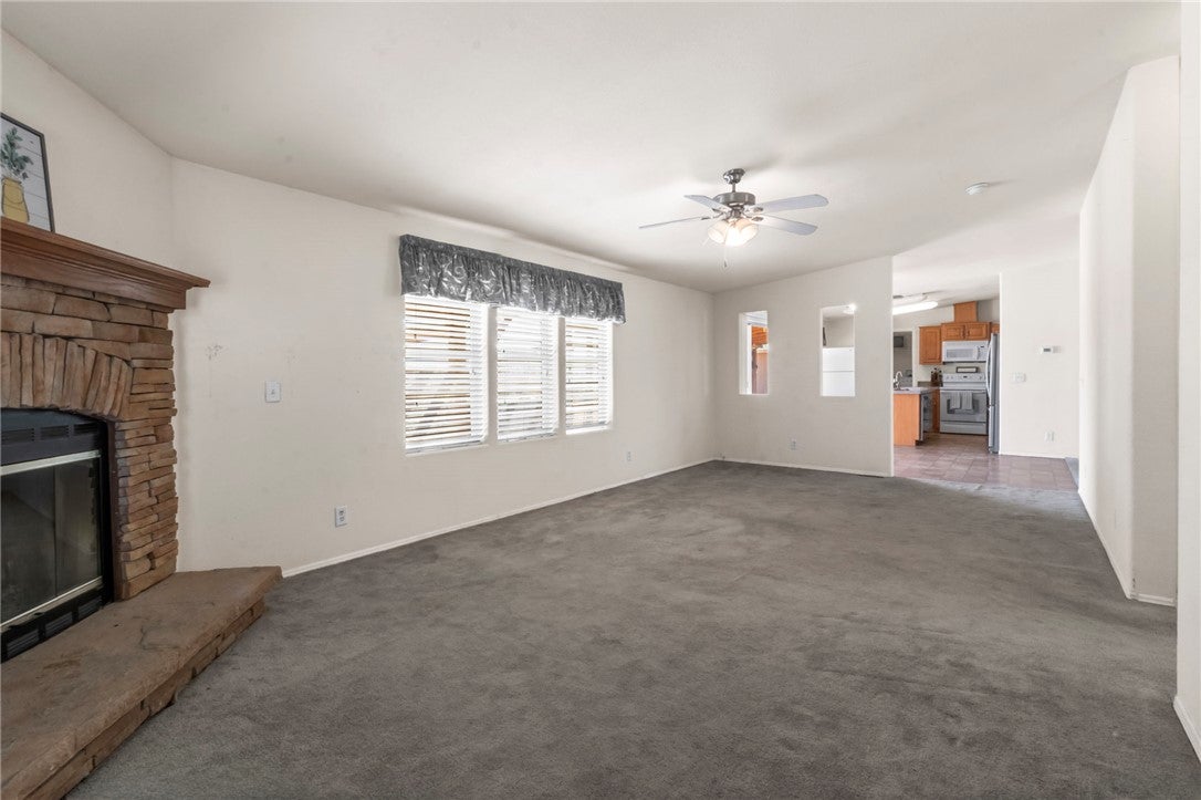 868 Colorado Road Golden Valley, AZ 86413 - Photo 32 of 56 Gallery Image 32