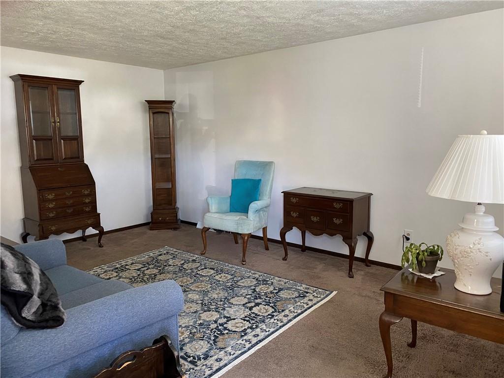 1509 3rd Street Natrona Heights, PA 15065 - Photo 2 of 10