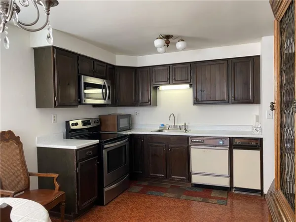 $124,900 | 1509 3rd Street, Natrona Heights, PA 15065