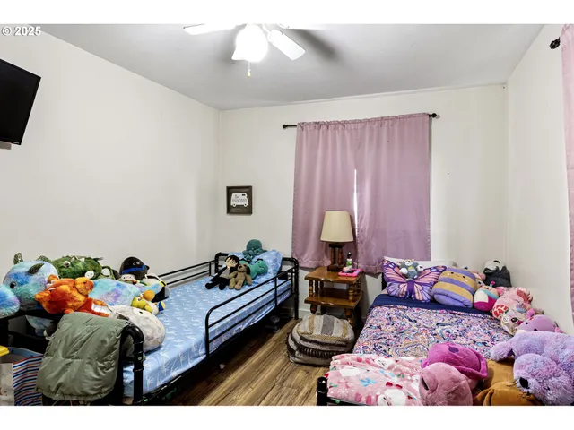 $249,000 | 350 Park Street, Winston, OR 97496