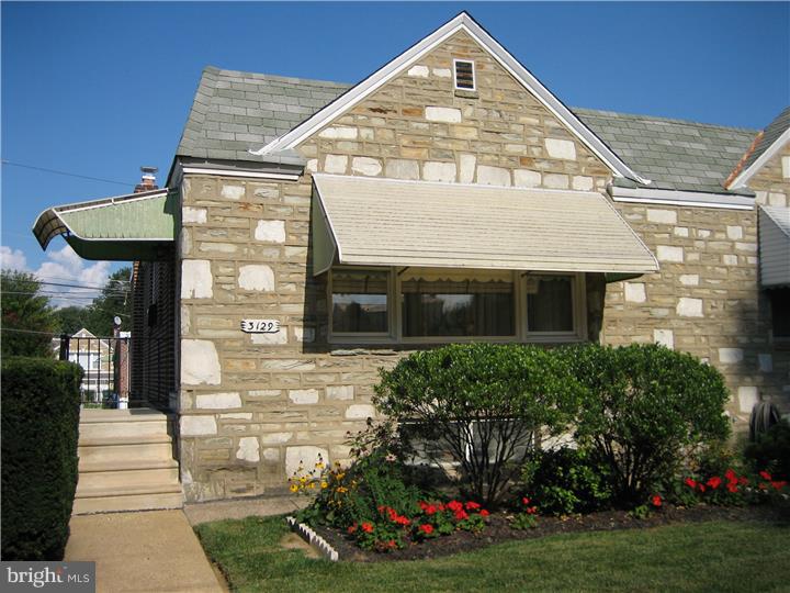 3129 Welsh Road Philadelphia, PA 19136 - Photo 1 of 19 Exterior Front