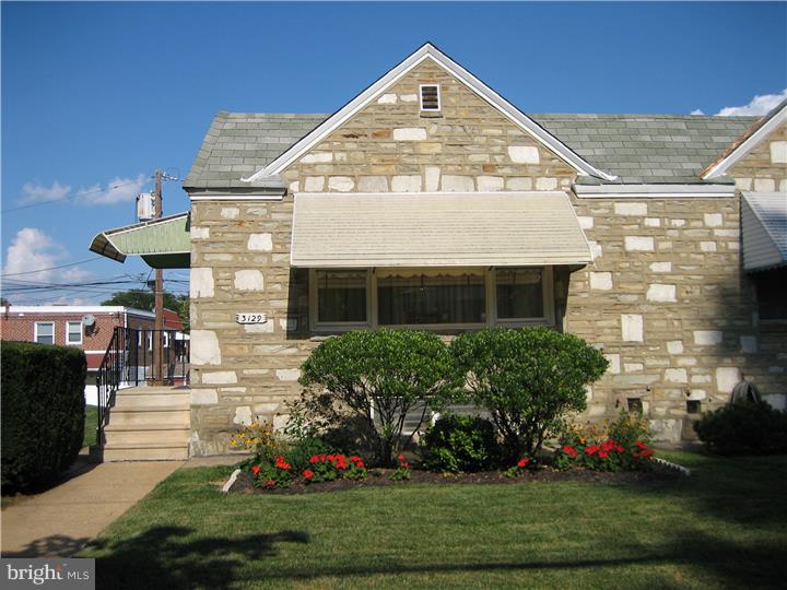 3129 Welsh Road Philadelphia, PA 19136 - Photo 2 of 19 Exterior Front
