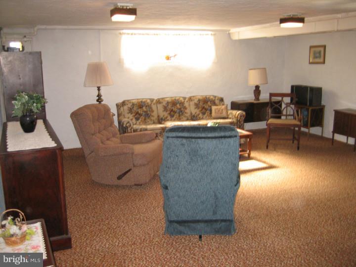 3129 Welsh Road Philadelphia, PA 19136 - Photo 13 of 19 Basement - Finished