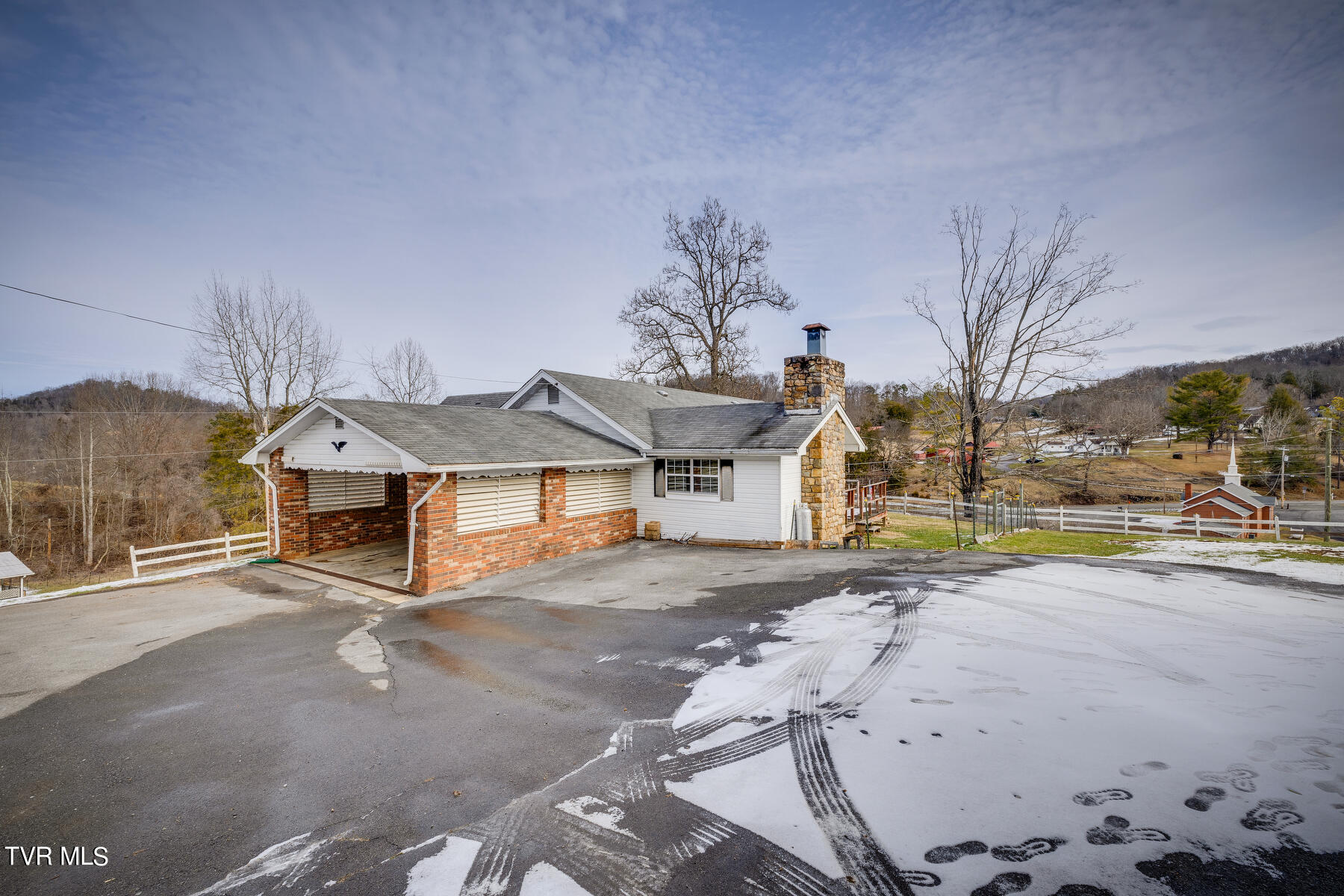 108 John Taylor Road Elizabethton, TN 37643 - Photo 34 of 53 033