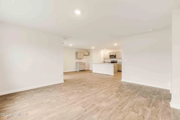 $325,990 | 427 Oak Knl Drive, Unit LOT 64, Jacksonville, NC 28540