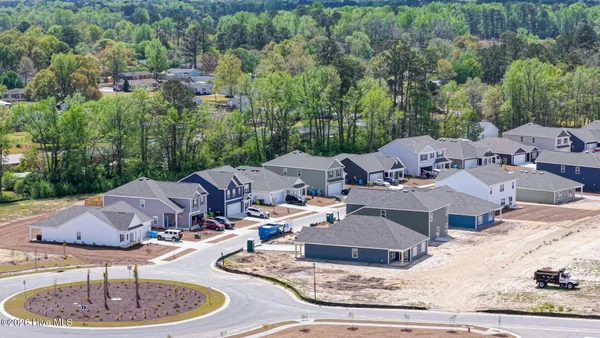 $325,990 | 427 Oak Knl Drive, Unit LOT 64, Jacksonville, NC 28540