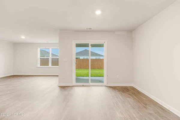 $325,990 | 427 Oak Knl Drive, Unit LOT 64, Jacksonville, NC 28540