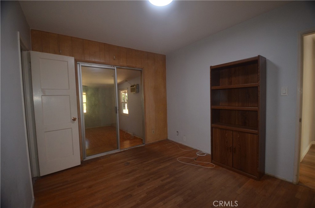 7024 Balcom Avenue Reseda, CA 91335 - Photo 27 of 54 Gallery Image 27