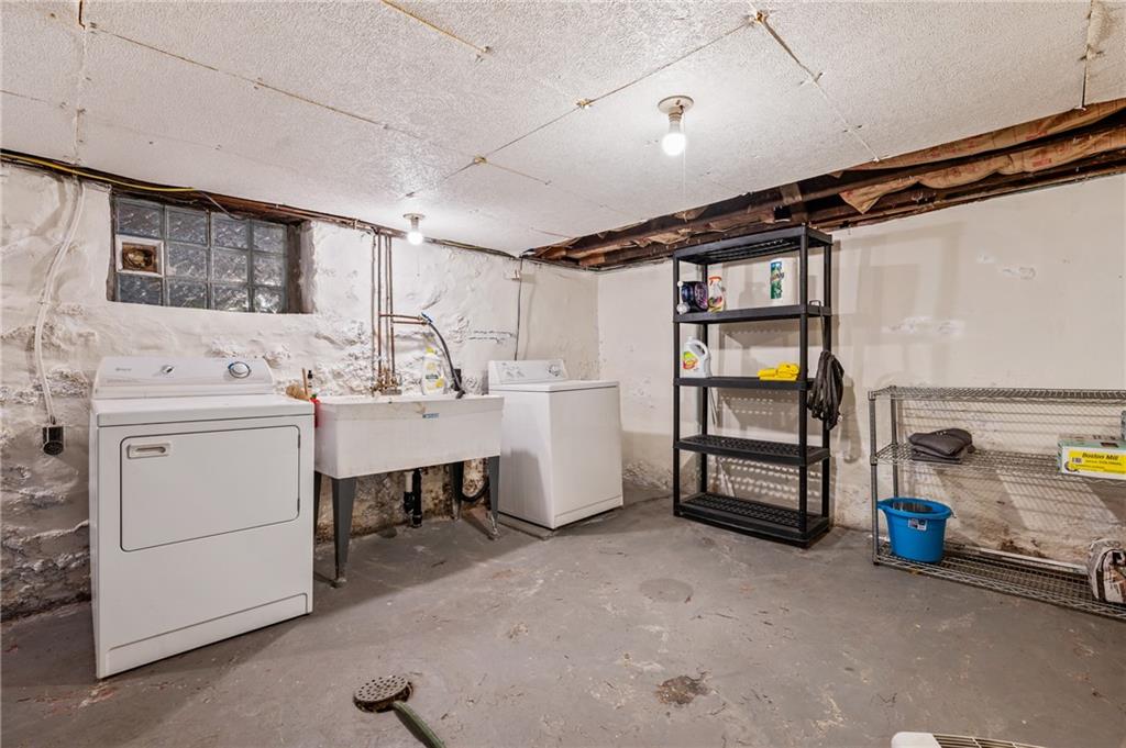 33 East Roseridge Street Pittsburgh, PA 15202 - Photo 23 of 24 Gallery Image 23