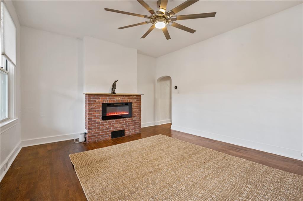 33 East Roseridge Street Pittsburgh, PA 15202 - Photo 6 of 24 Gallery Image 6
