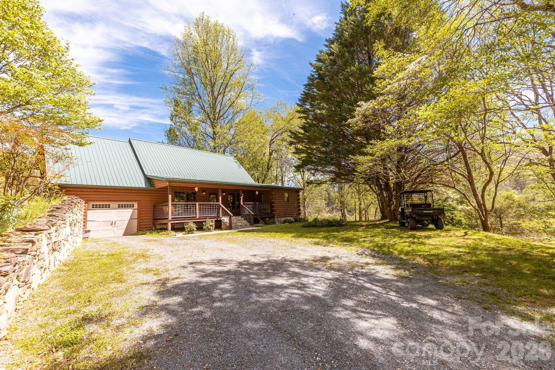 440 Huskey Road Bryson City, NC 28713 - Photo 3 of 42 Gallery Image 3