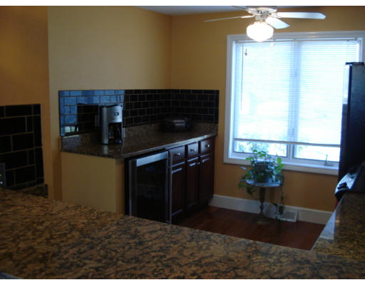 122 Stone Ridge Road, Unit 122 Franklin, MA 02038 - Photo 3 of 15 Gallery Image 3