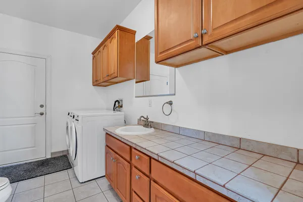 $619,700 | 370 River Park Drive, Redding, CA 96003