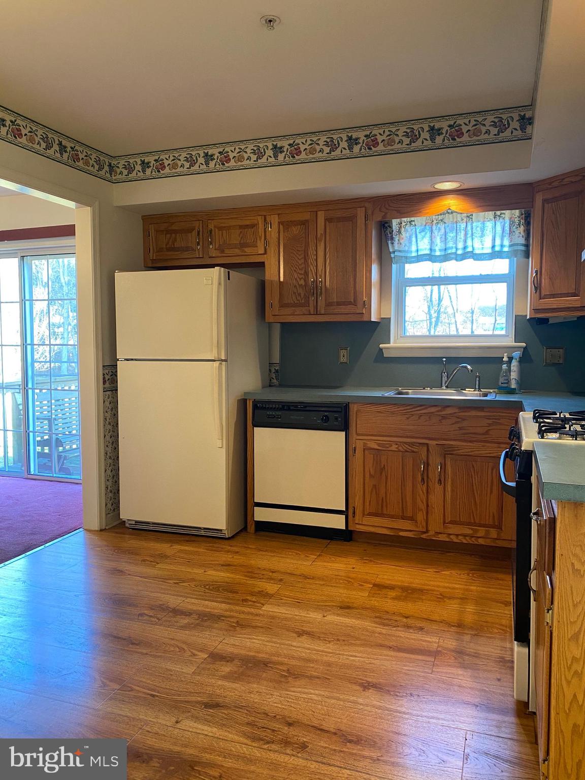 905 Chatfield Road Warrington, PA 18976 - Photo 12 of 36 kitchen