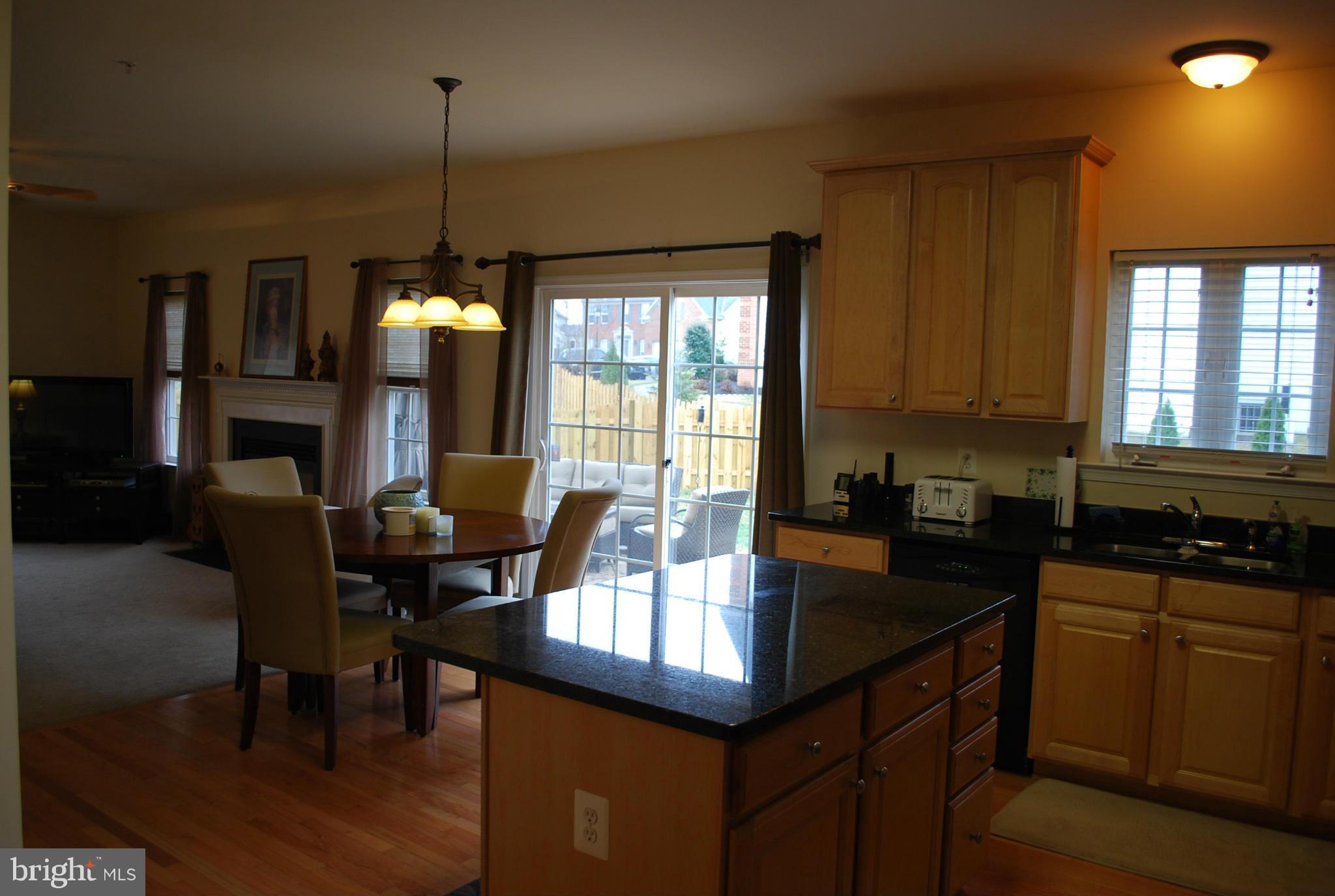 13808 Vanderbilt Way Laurel, MD 20707 - Photo 5 of 24 Kitchen
