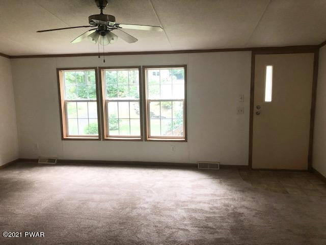 126 Galahad Road Greeley, PA 18425 - Photo 10 of 25 Living Room