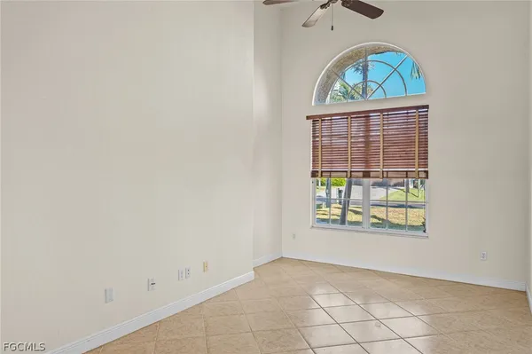 $3,800 | 2822 Southwest 49th Terrace, Cape Coral, FL 33914