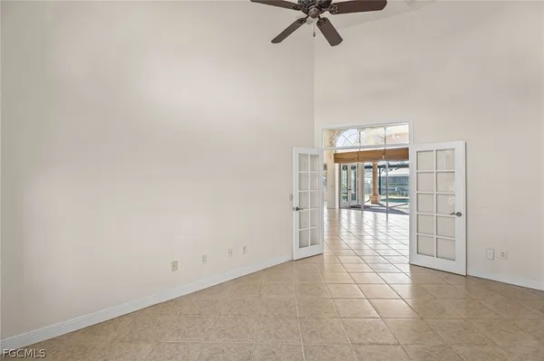 $3,800 | 2822 Southwest 49th Terrace, Cape Coral, FL 33914