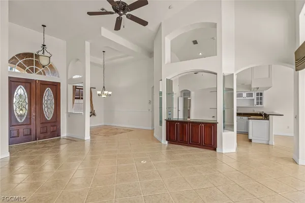 $3,800 | 2822 Southwest 49th Terrace, Cape Coral, FL 33914