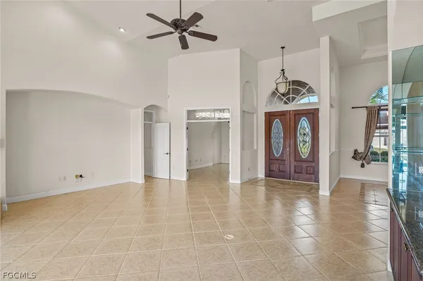 $3,800 | 2822 Southwest 49th Terrace, Cape Coral, FL 33914