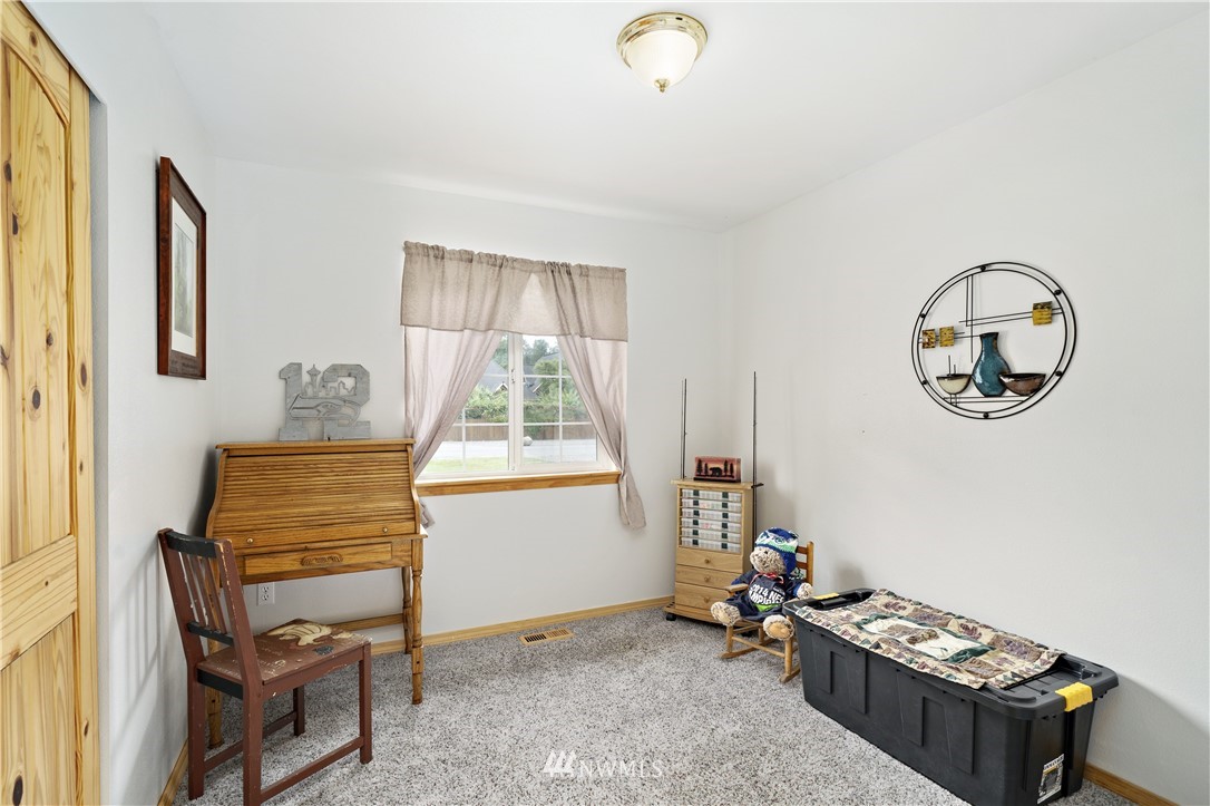 1107 Dyer Road Sultan, WA 98294 - Photo 17 of 24